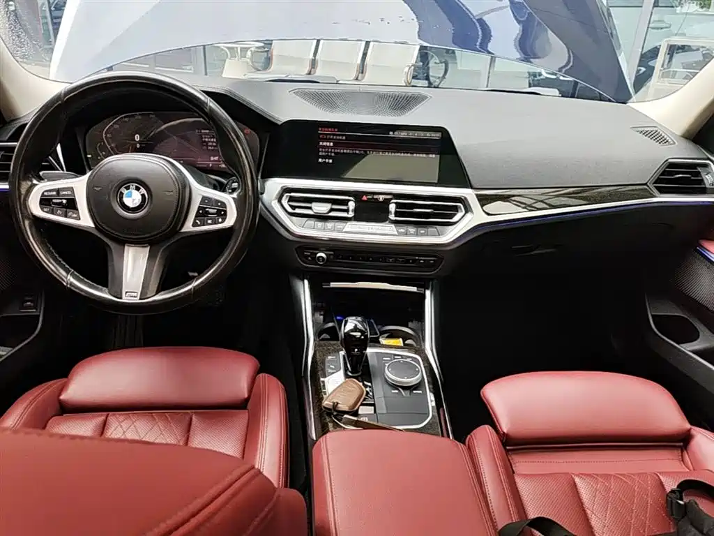 BMW 3 Series 2022 — фото 10