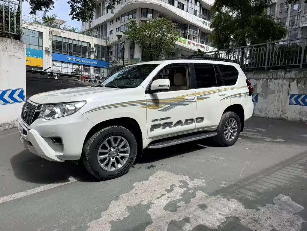 Toyota Prado 2019 — фото 5