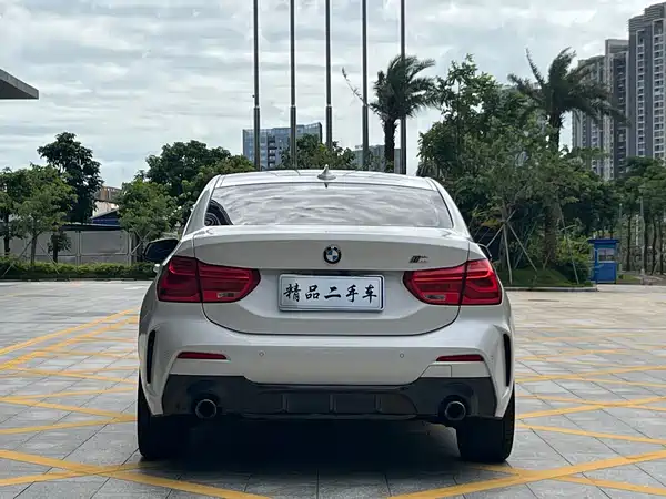BMW 1 Series 2019