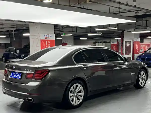 BMW 7 Series 2013