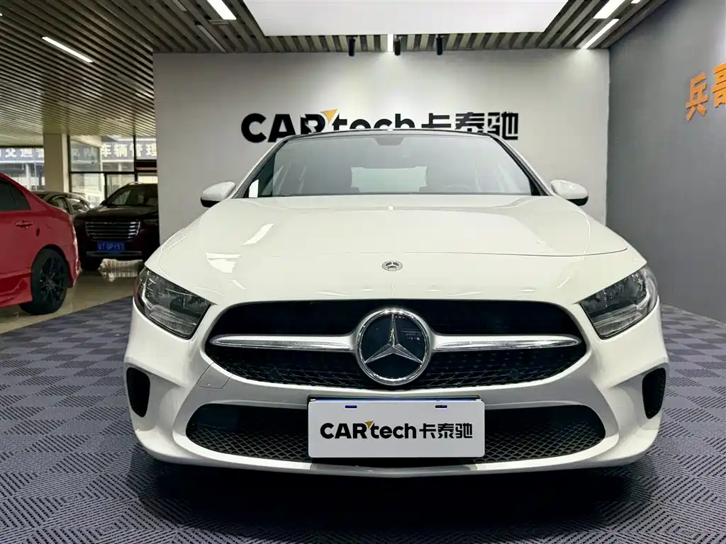 Mercedes-Benz A-Class 2021 — фото 2