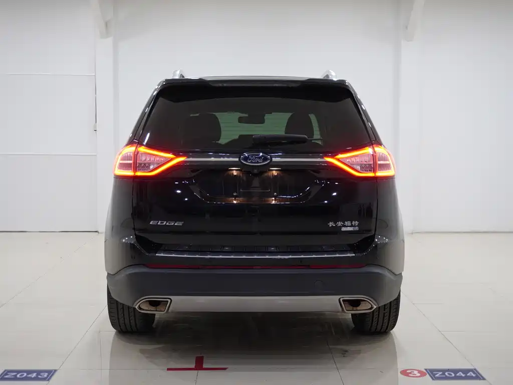 Ford Edge 2018