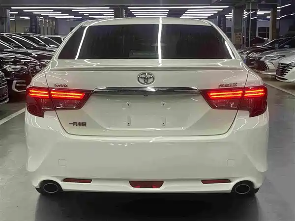 Toyota Reiz 2018
