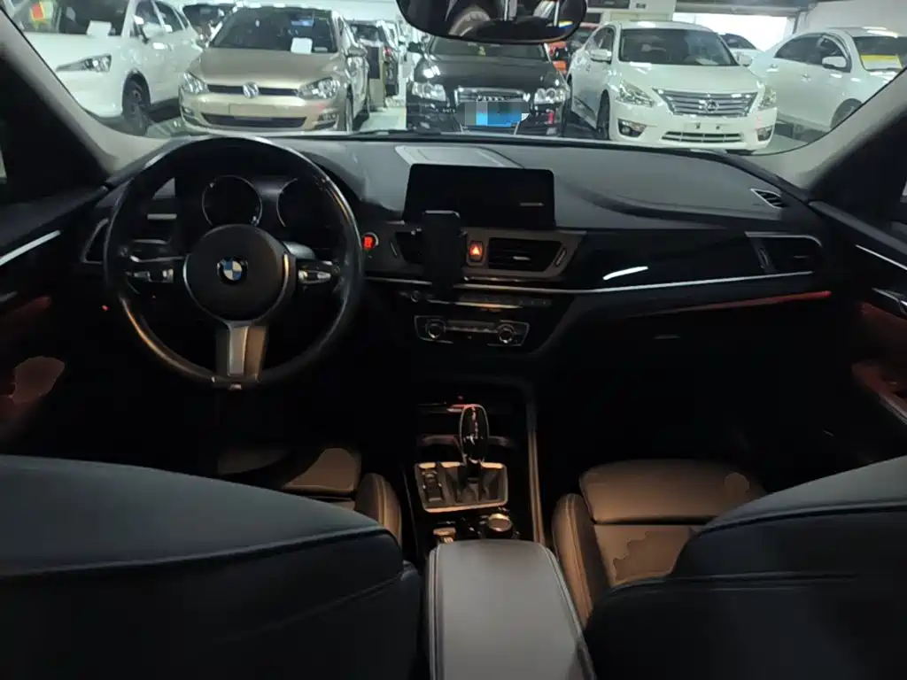 BMW 1 Series 2019