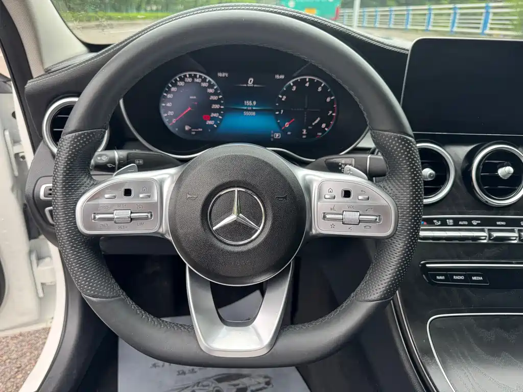 Mercedes-Benz C-Class 2020 — фото 15