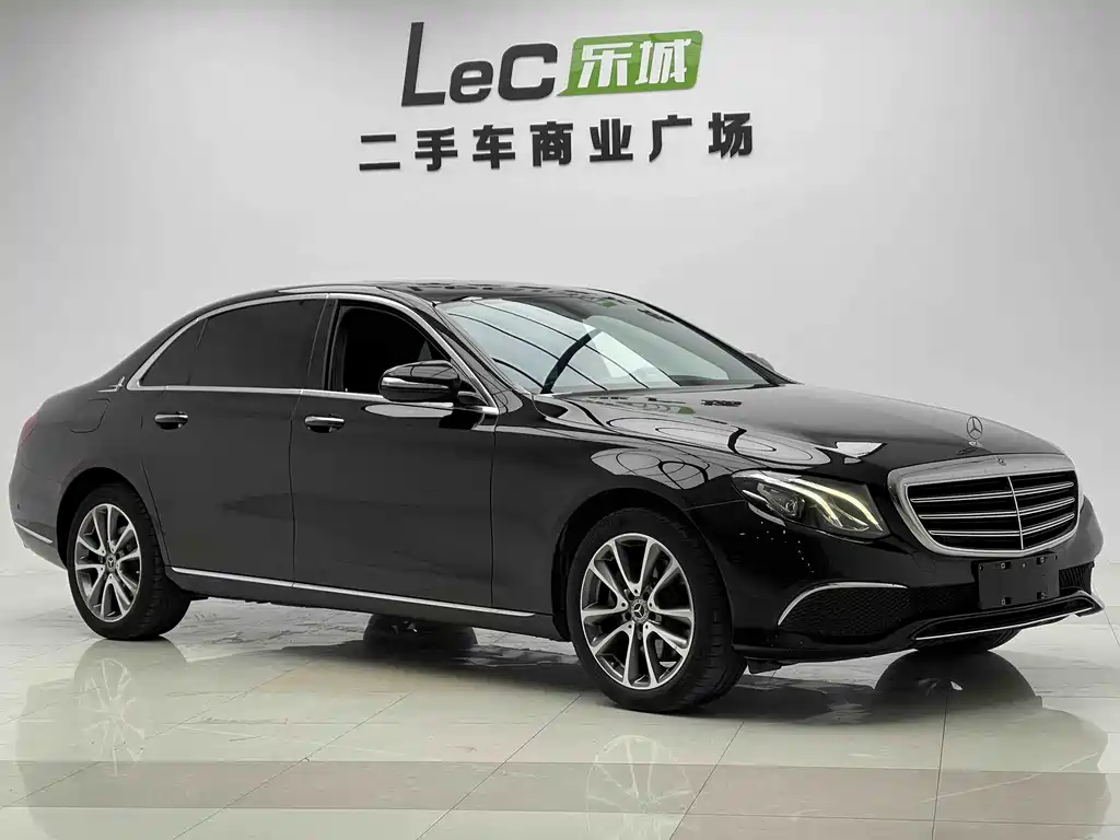 Mercedes-Benz E-Class 2018 — фото 3