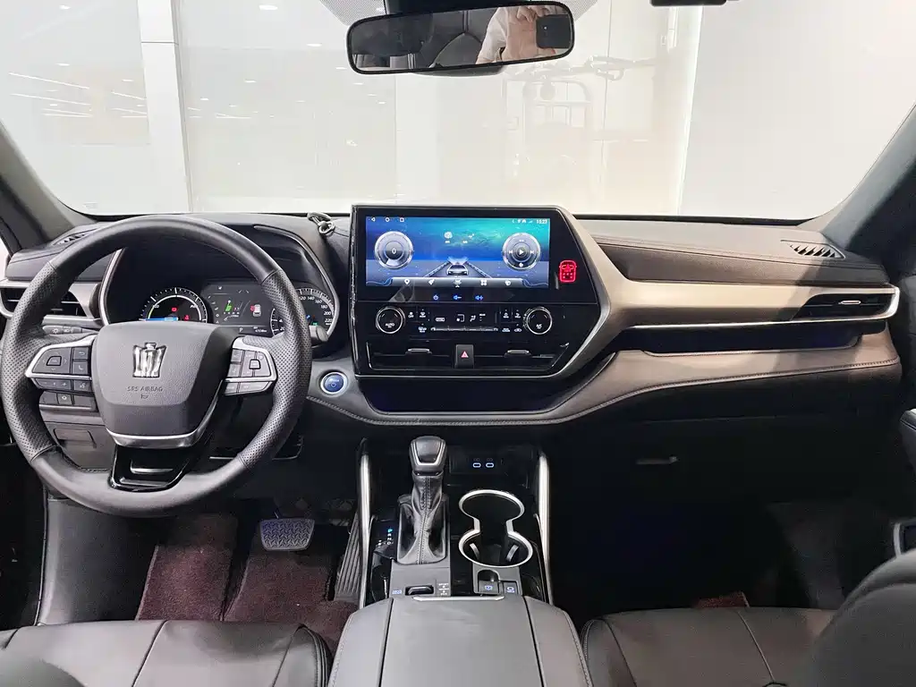Toyota Crown Kluger 2022 — фото 19