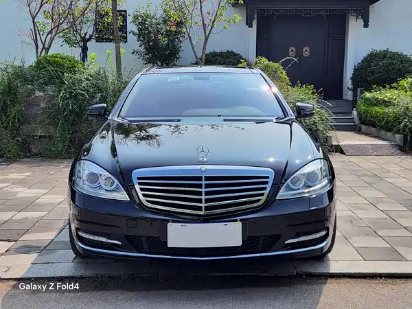 Mercedes-Benz S-Class 2008