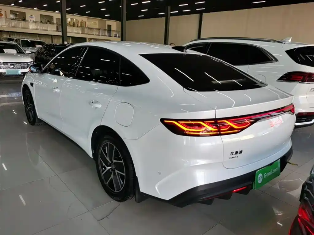 BYD Qin L 2026 — фото 5