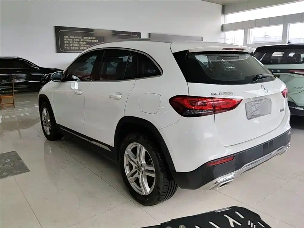 Mercedes-Benz GLA 2022 — фото 5