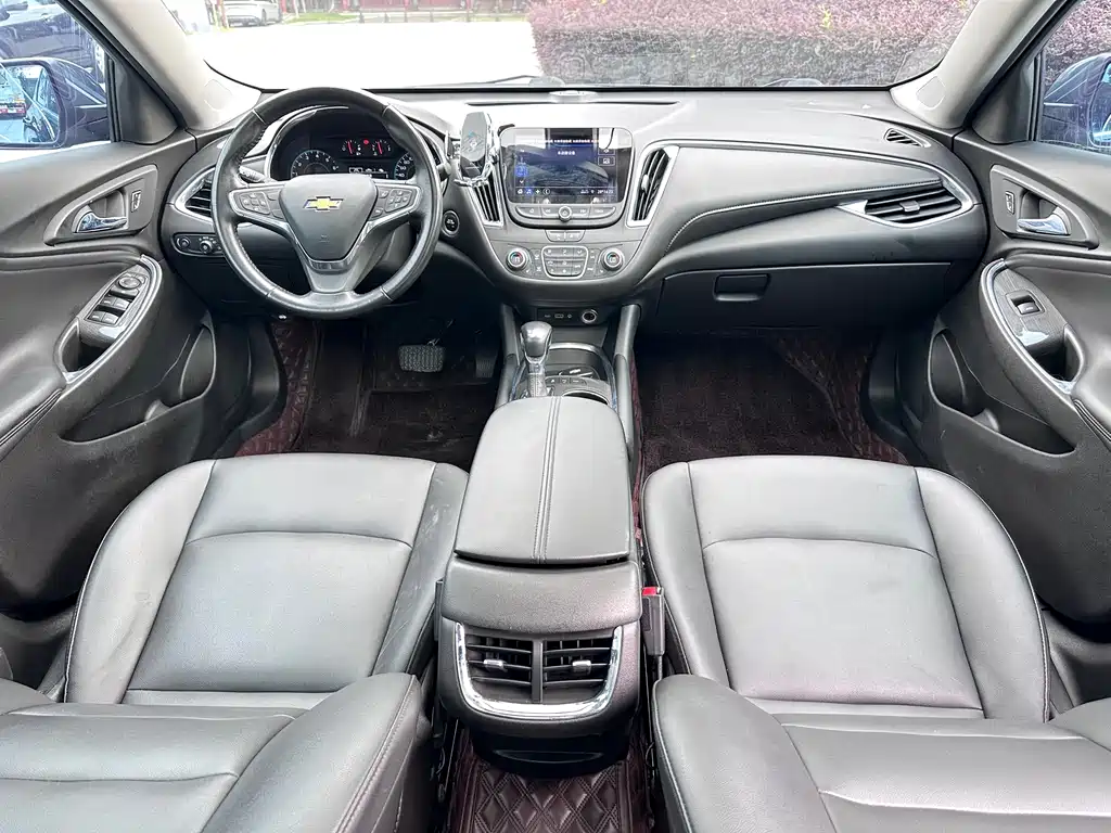 Chevrolet Malibu XL 2021 — фото 15