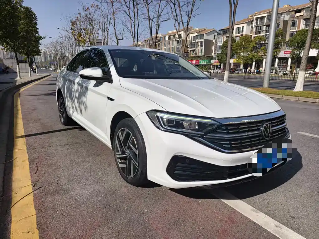 Volkswagen Sagitar 2023