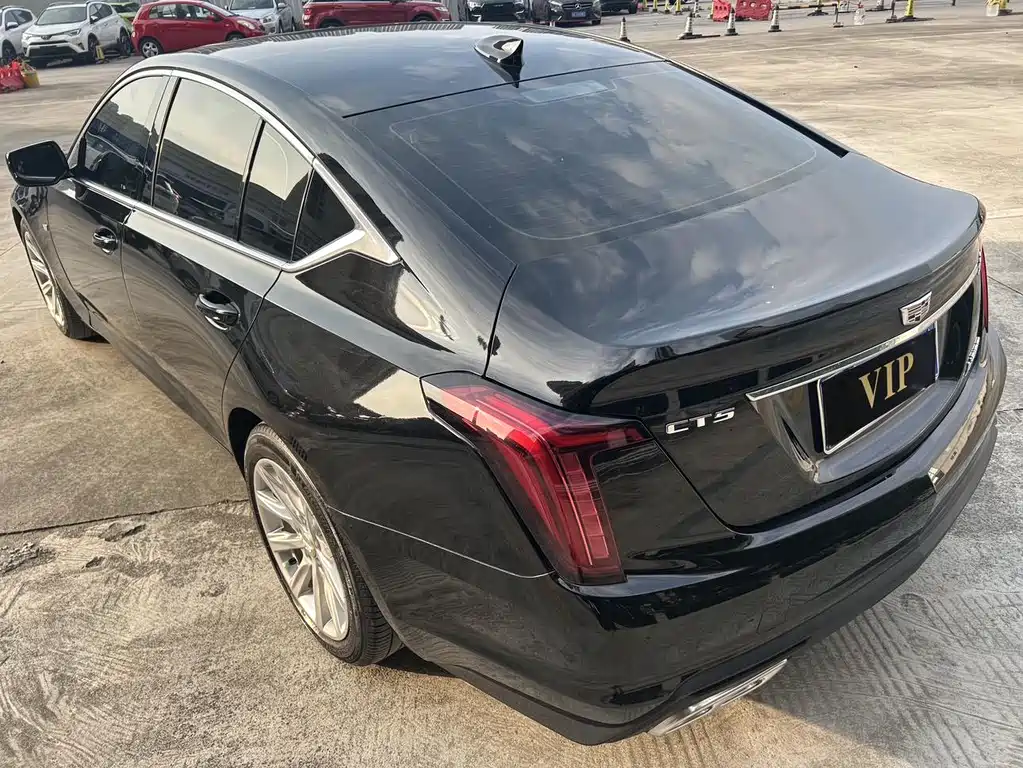 Cadillac CT5 2021 — фото 15