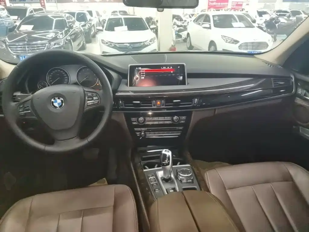 BMW X5 2016 — фото 10
