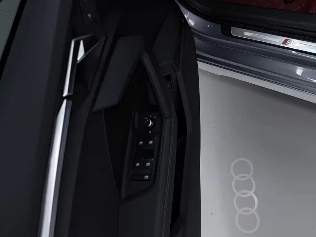 Audi A3 2023 — фото 15