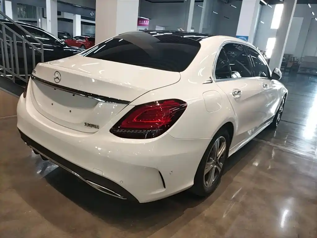 Mercedes-Benz C-Class 2018 — фото 7