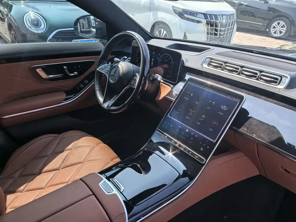 Mercedes-Benz S-Class 2023 — фото 12