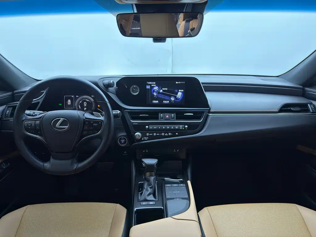 Lexus ES 2022 — фото 16