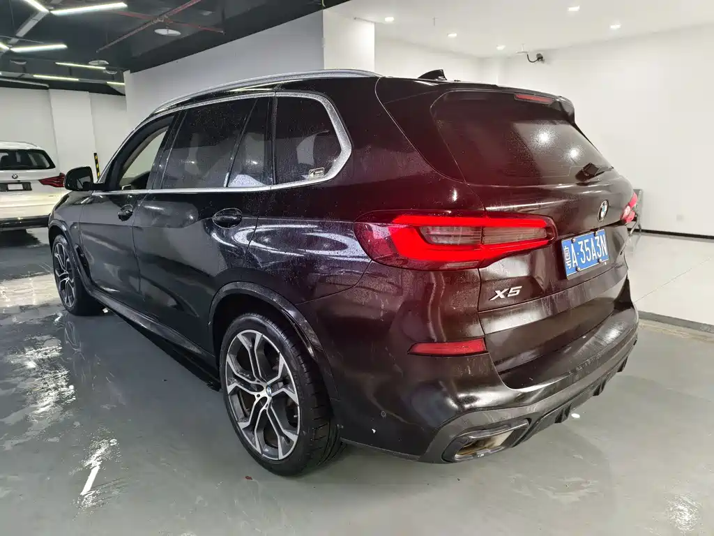 BMW X5 2022
