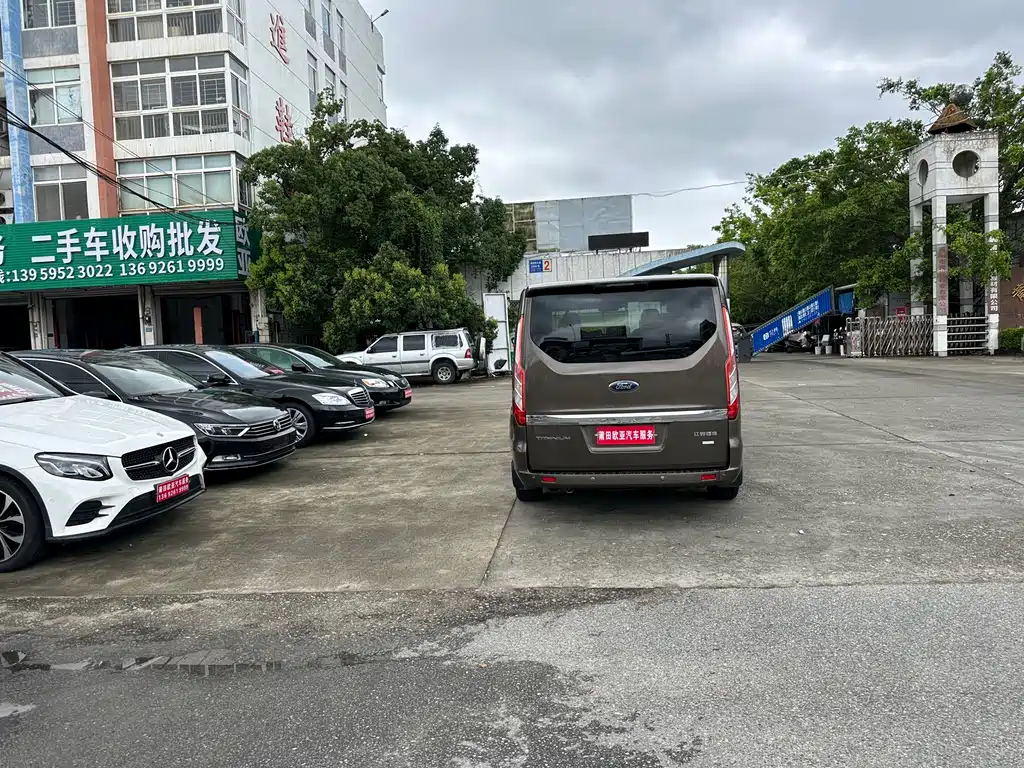Ford Tourneo 2017