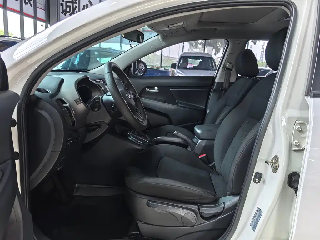 Kia Sportage 2015 — фото 8