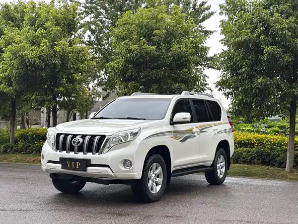 Toyota Prado 2015