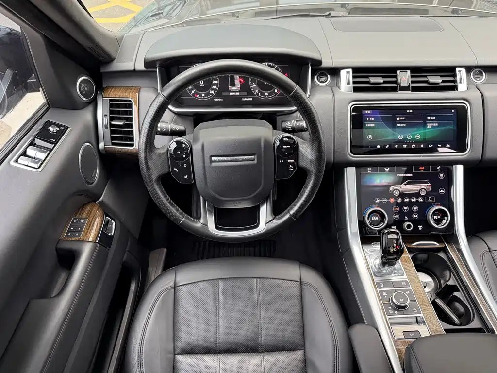 Land Rover Sport PHEV 2018 — фото 11
