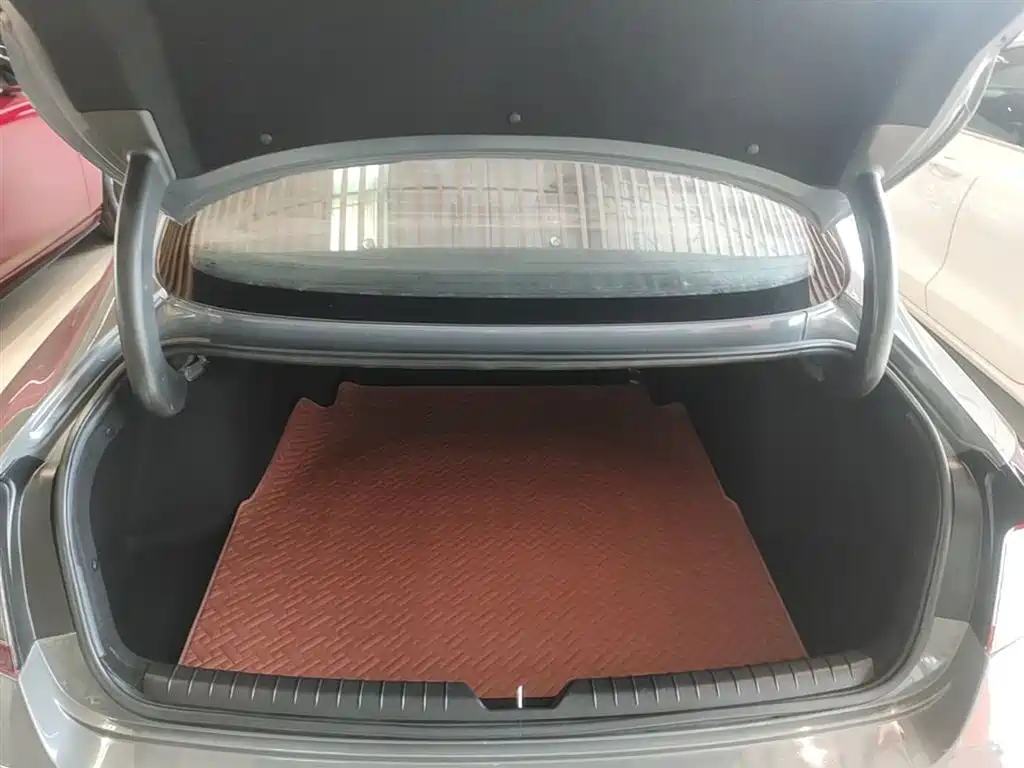 Hyundai Sonata 2020 — фото 19