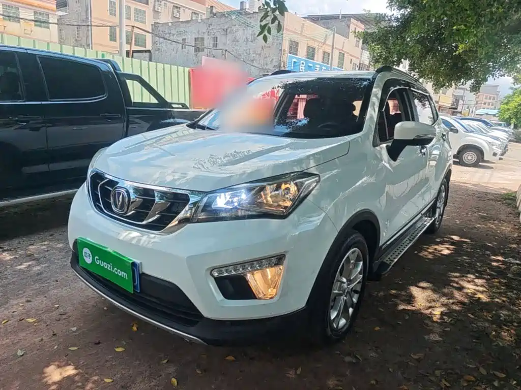 Changan CS15 2018