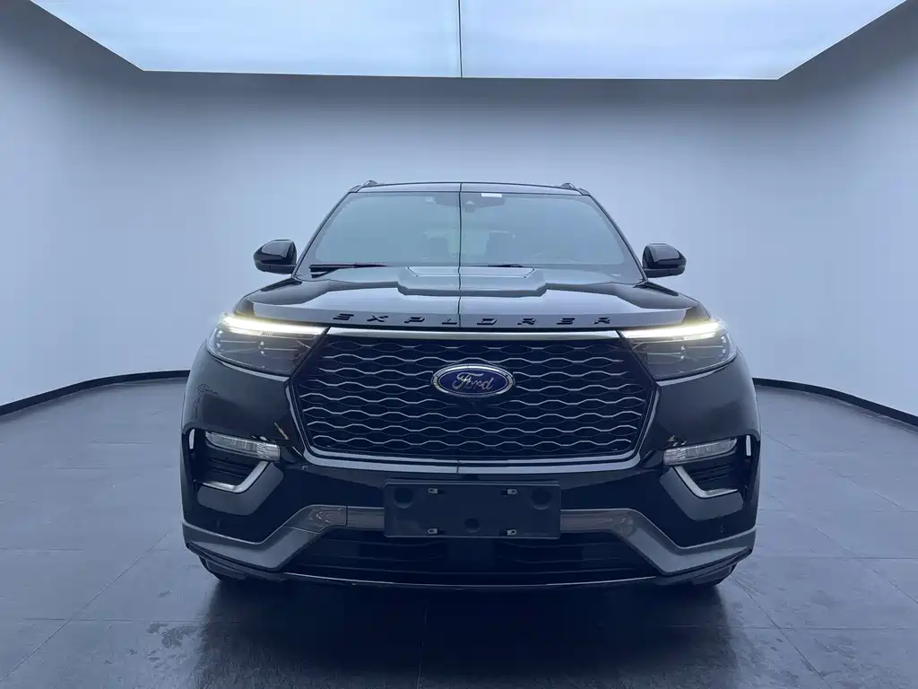 Ford Explorer 2020 — фото 2