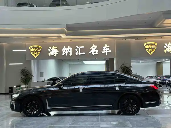 BMW 7 Series 2019