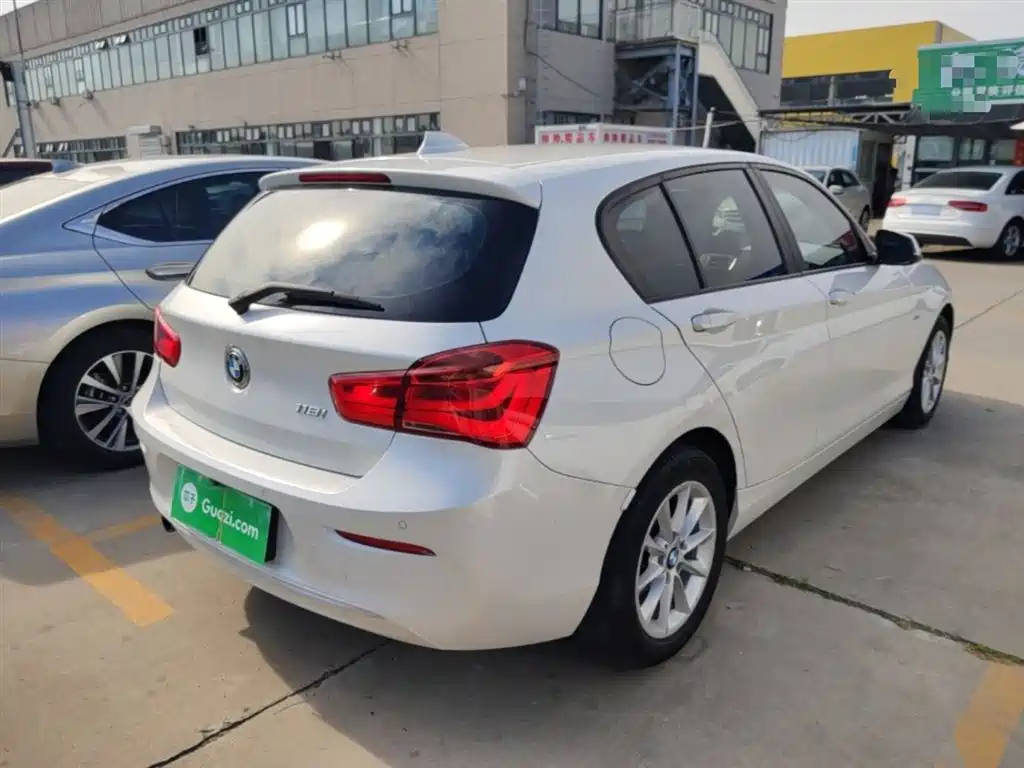 BMW 1 Series 2015 — фото 7