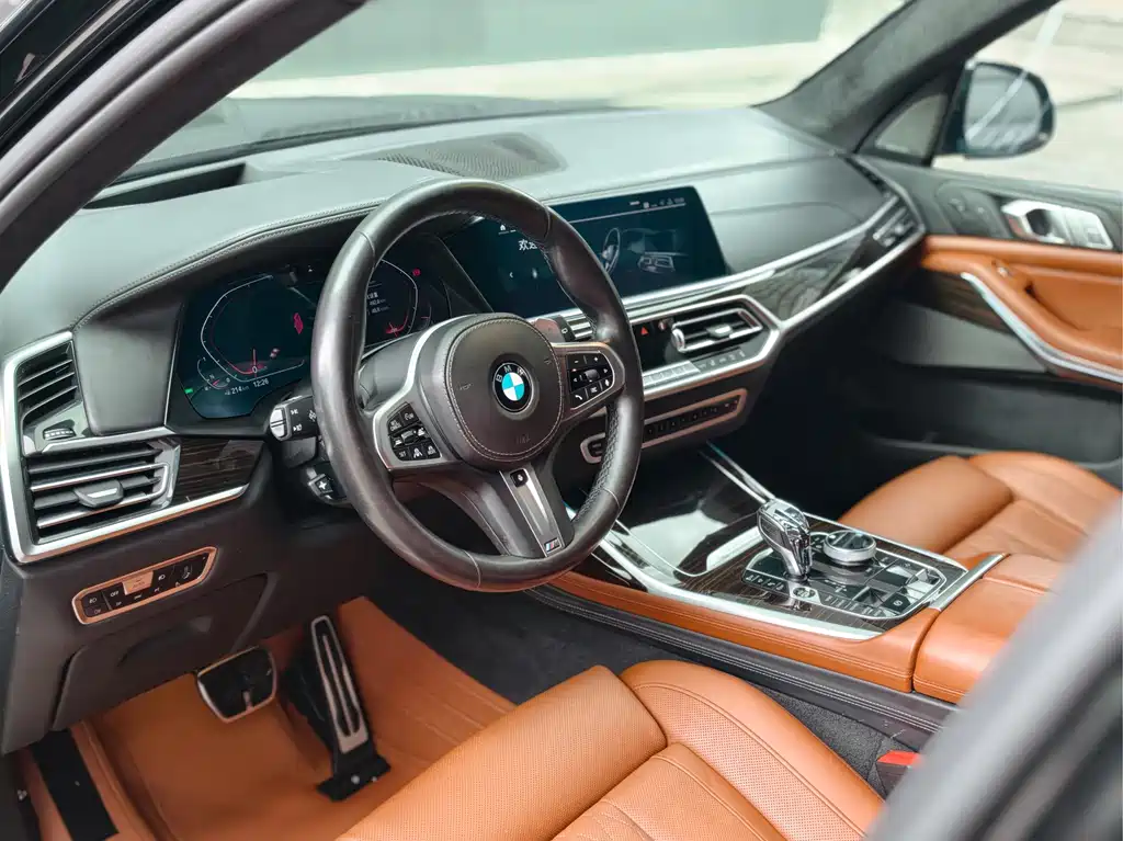 BMW X7 2020 — фото 8