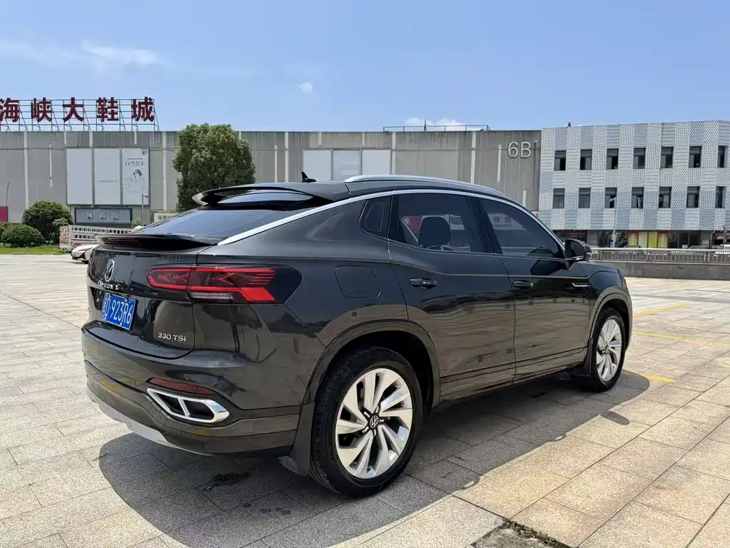 Volkswagen X 2021