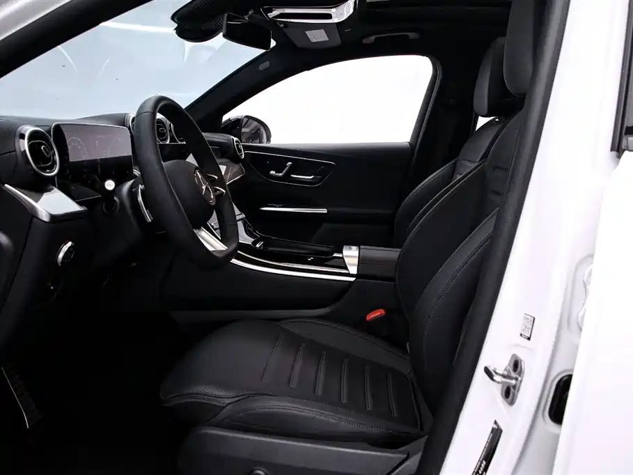 Mercedes-Benz GLC Coupe 2025 — фото 12