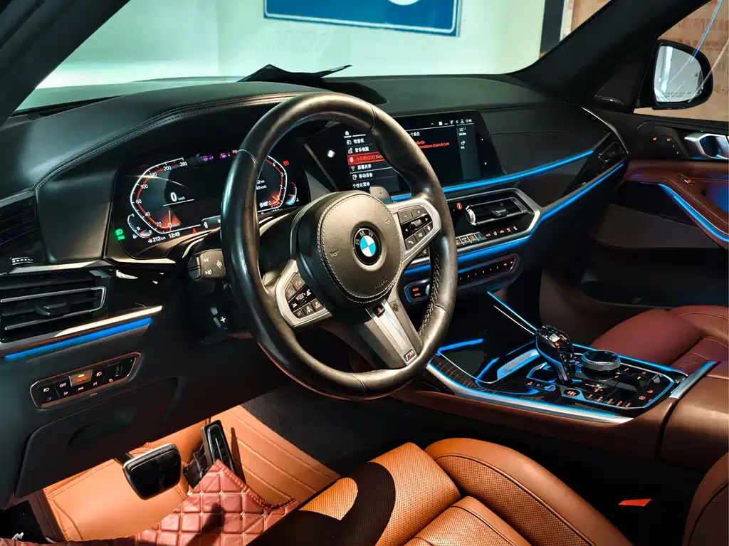 BMW X7 2020 — фото 20