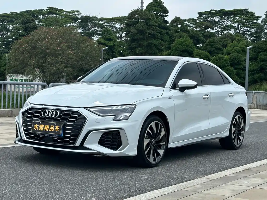 Audi A3 2023 — фото 3