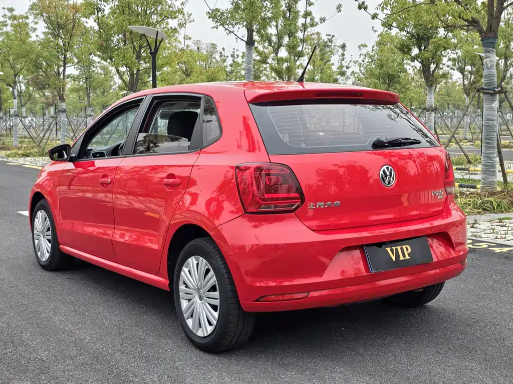 Volkswagen Polo 2017 — фото 6