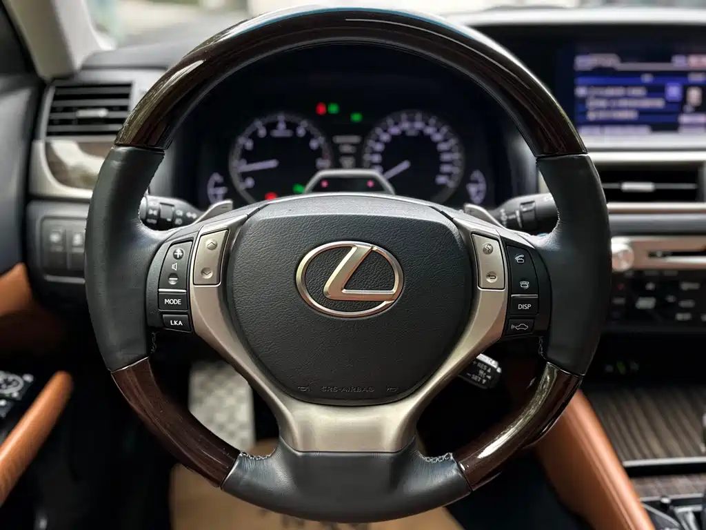 Lexus GS 2013 — фото 27