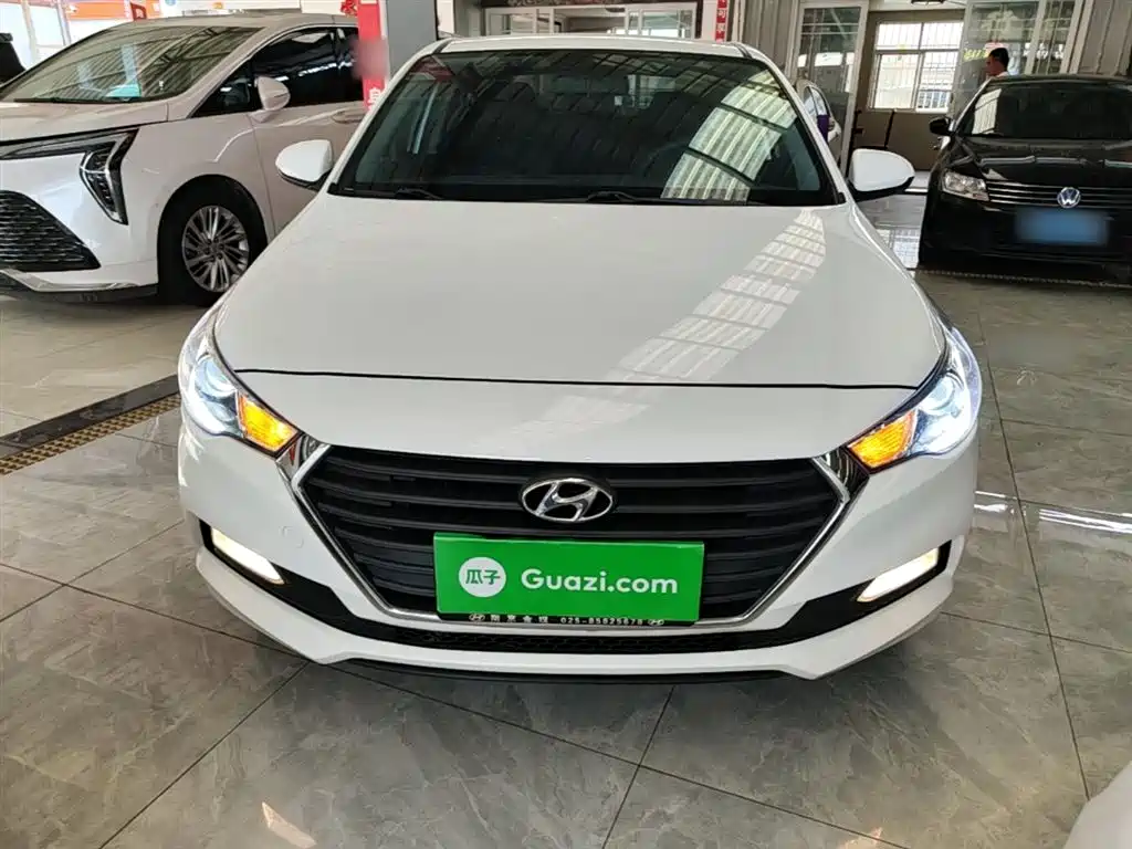 Hyundai Verna 2019 — фото 3