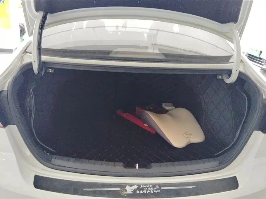 Hyundai Elantra 2016