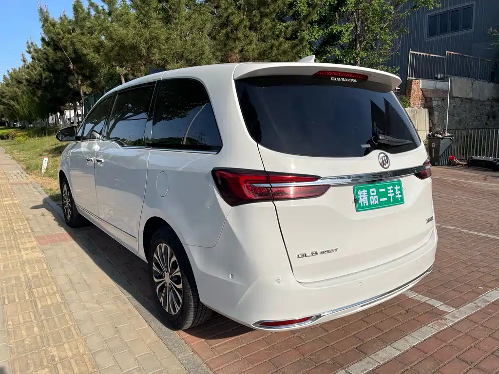Buick GL8 2020