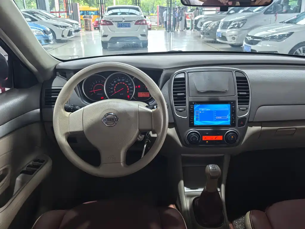 Nissan Sylphy 2015 — фото 12