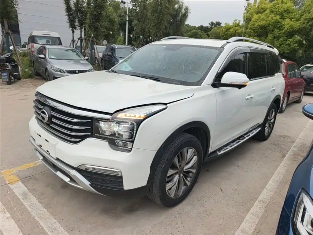 GAC Motor Trumpchi GS8 2018 — фото 2