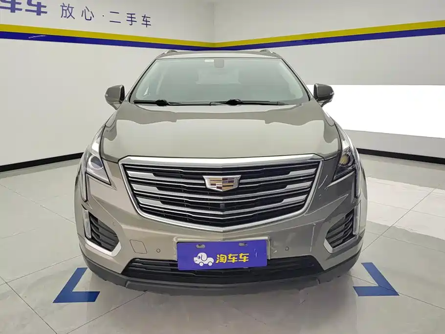 Cadillac XT5 2018 — фото 2