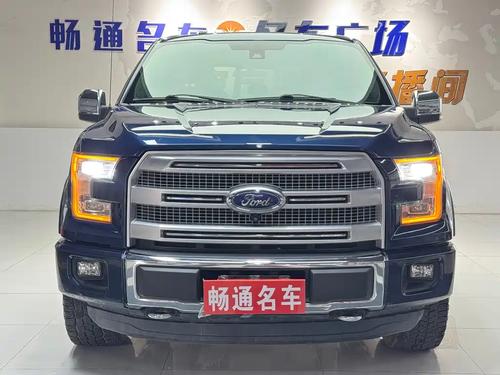 Ford F-150 Raptor 2015