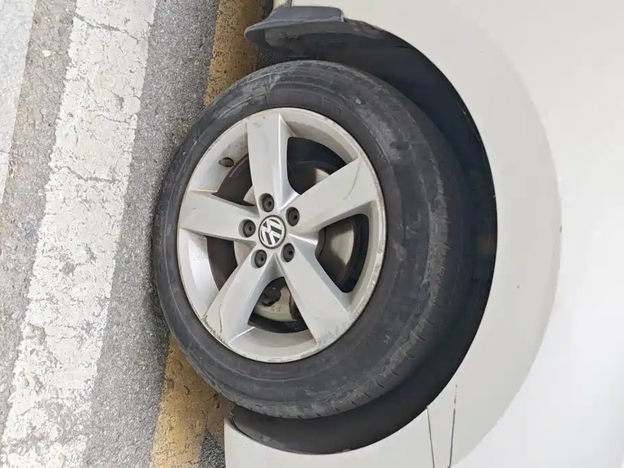 Volkswagen Santana 2013