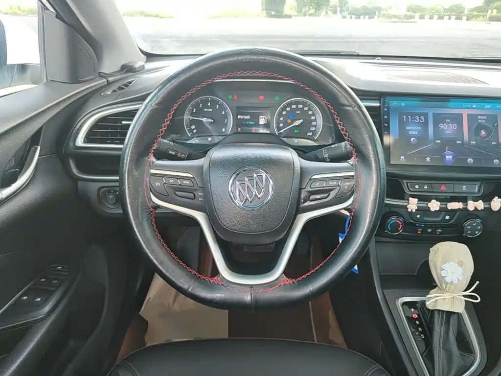Buick Excelle GT 2018 — фото 11