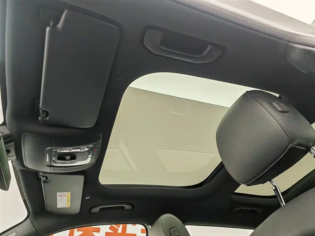 Mercedes-Benz GLB 2020 — фото 14