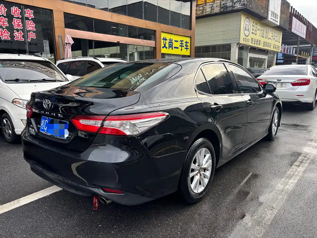 Toyota Camry 2018